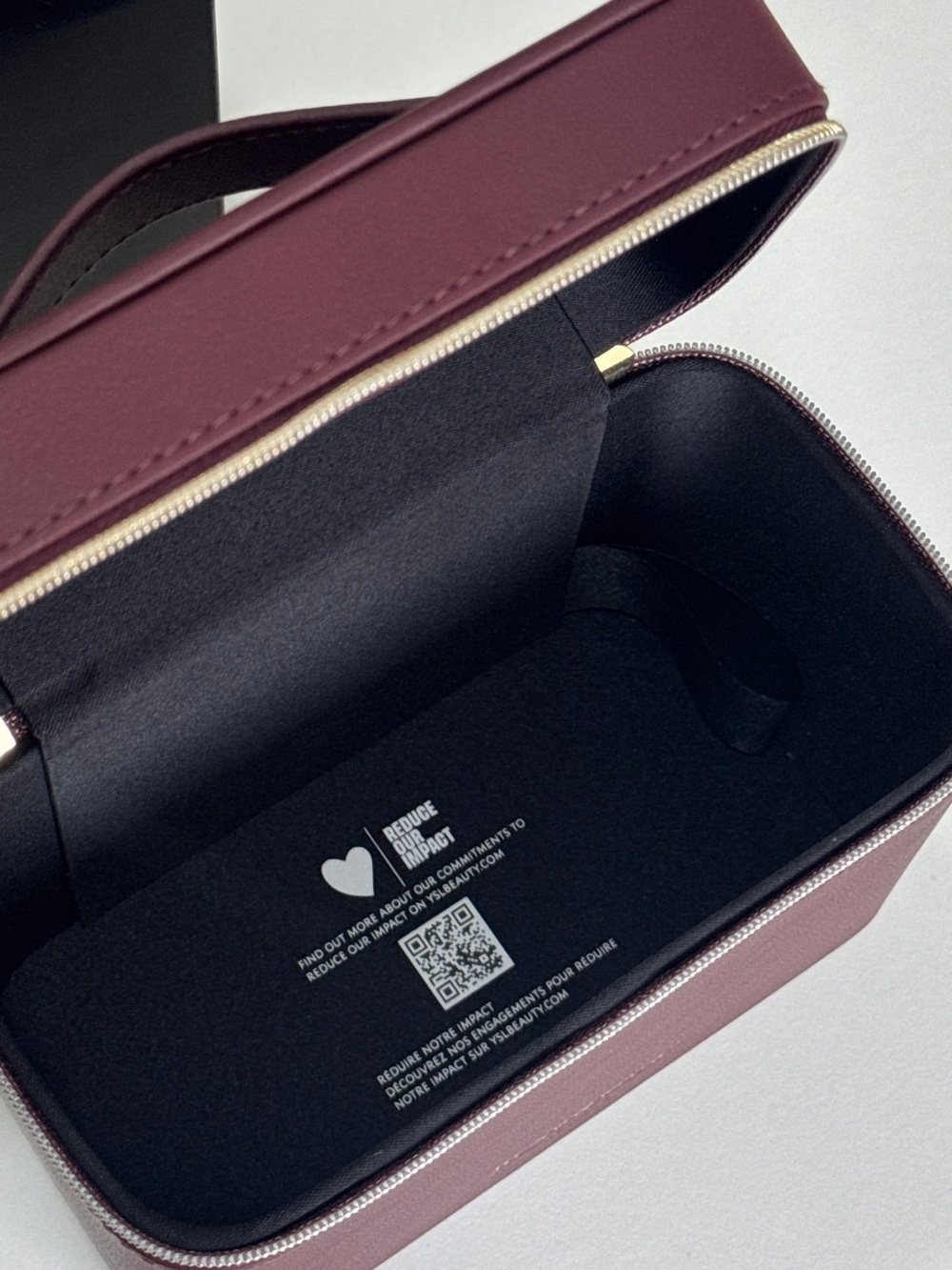 YSL Vanity Burgundy Makeup Case - Picture 5 of 6